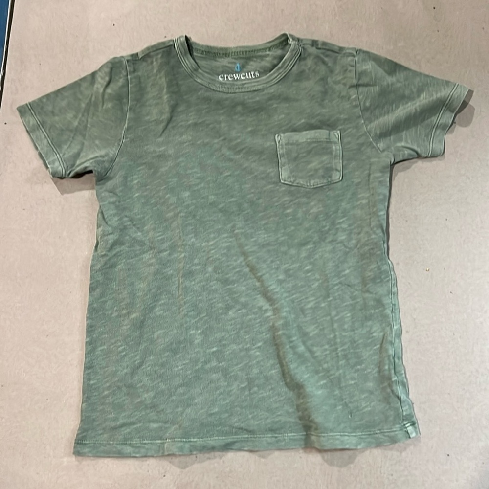 Crewcuts pocket tee size 8